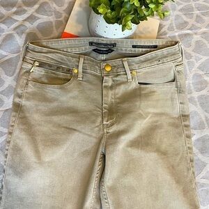 𝅺A&F Signature Collection Super Skinny Jean 28x29